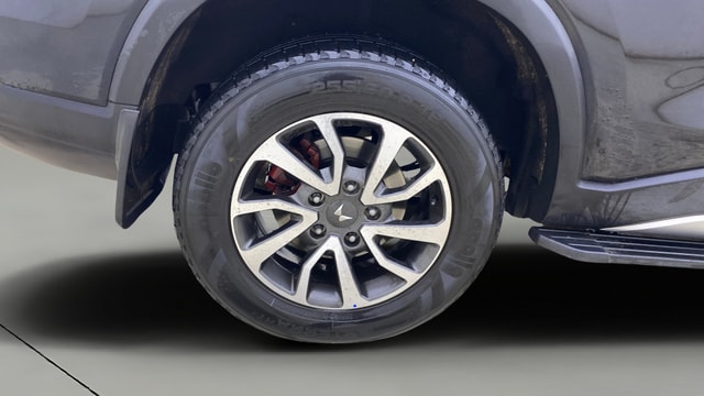 View Mahindra Scorpio-N Image 35 Used Mahindra Scorpio-N Image 35