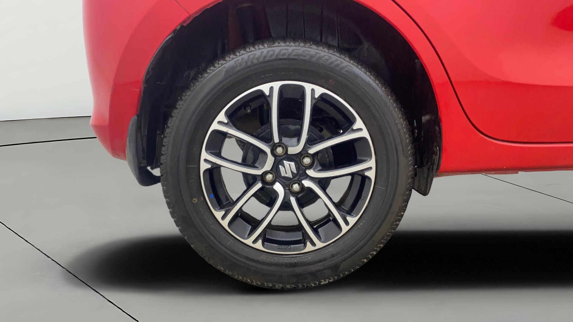 View 2024 Maruti Suzuki 1000 Base Variant Image 25 Used 2024 Maruti Suzuki 1000 Base Variant Image 25