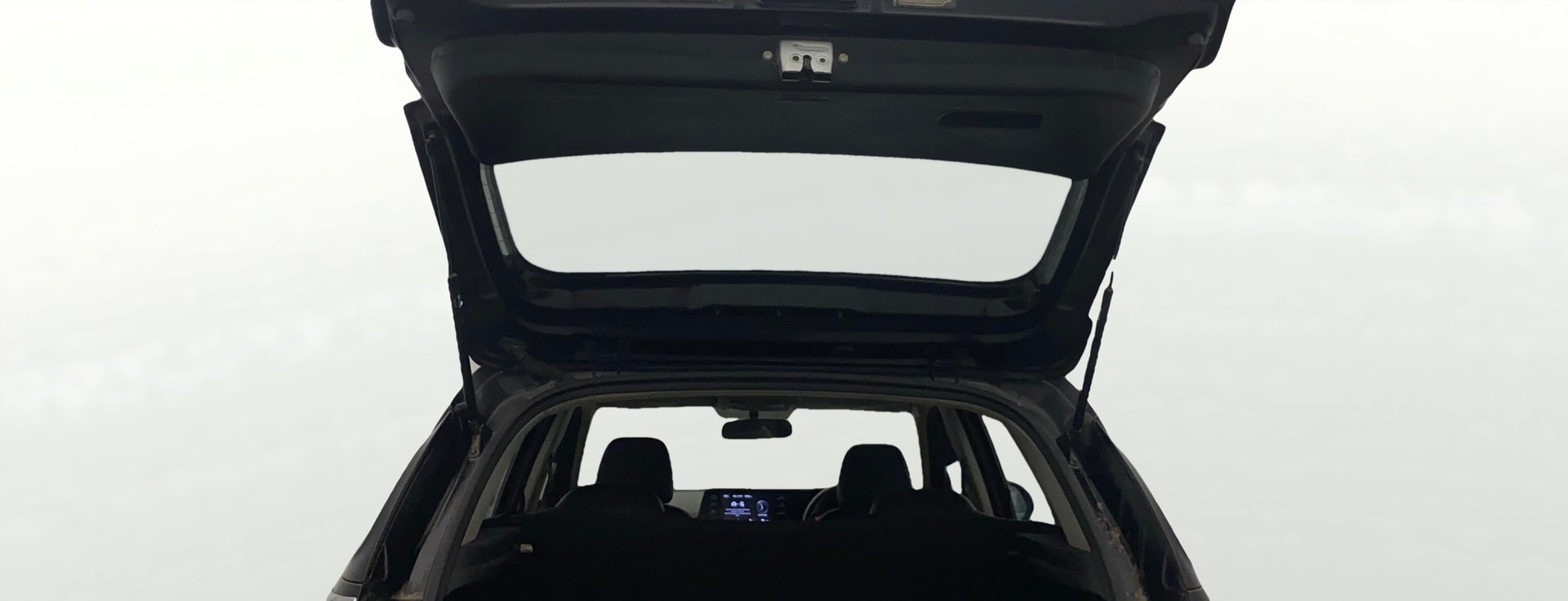 View 2020 Kia Sonet HTK Plus iMT Petrol Image 33 Used 2020 Kia Sonet HTK Plus iMT Petrol Image 33