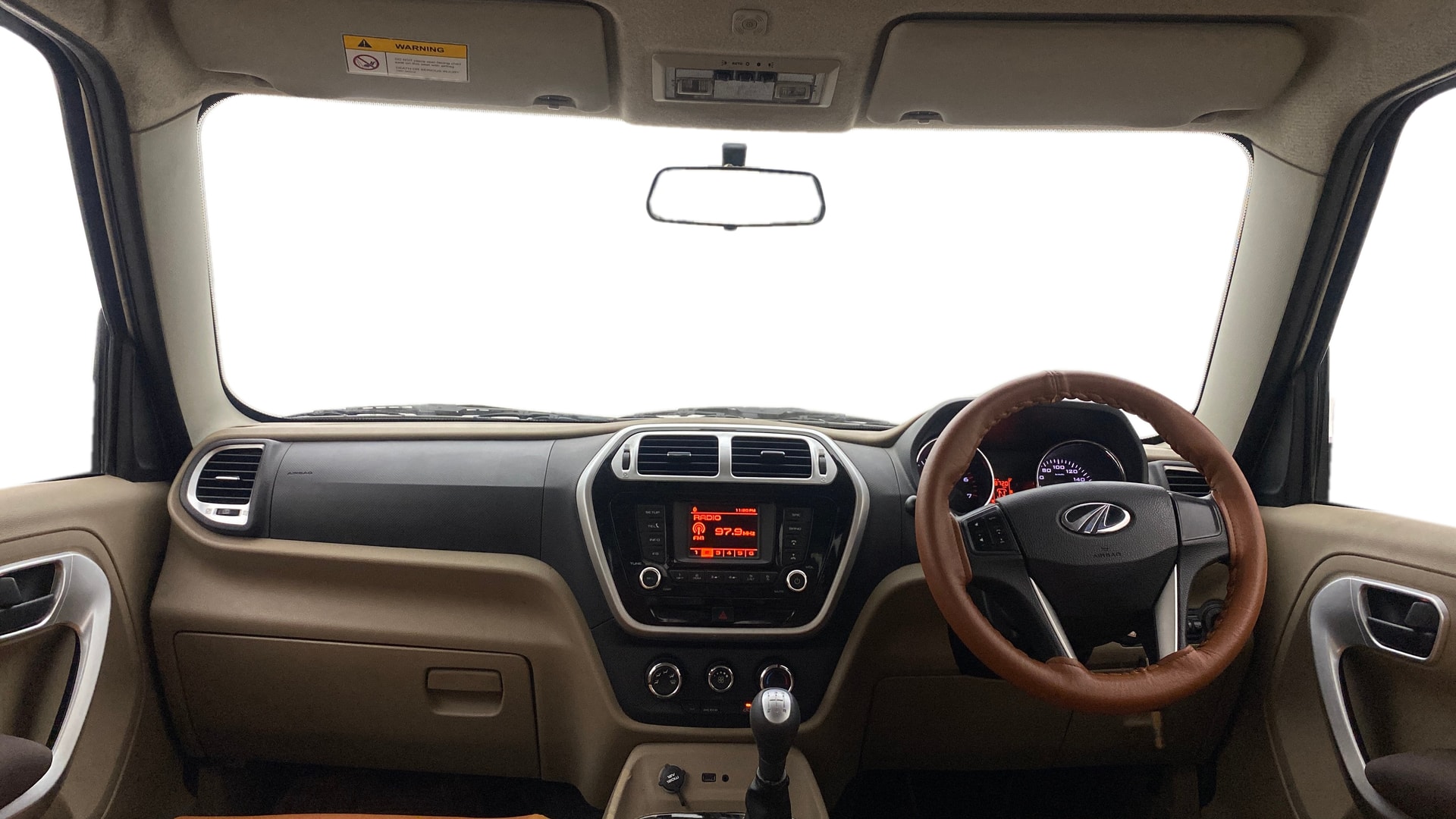 View 2017 Mahindra TUV300 T8 Image 16 Used 2017 Mahindra TUV300 T8 Image 16