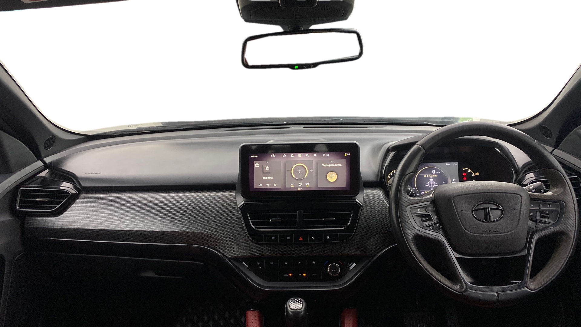 View 2023 Tata Harrier XE Image 30 Used 2023 Tata Harrier XE Image 30