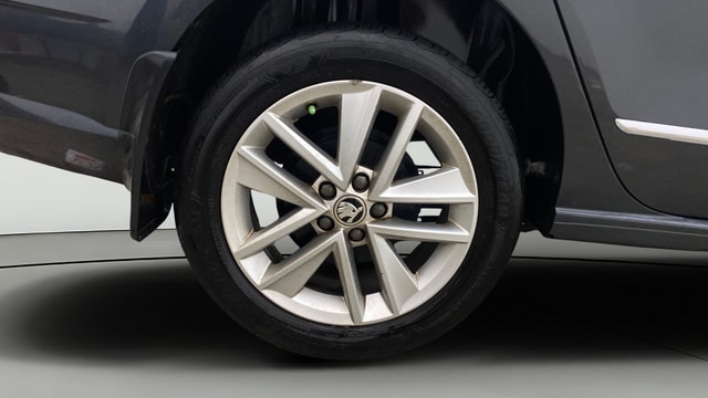 View Skoda Rapid Image 24 Used Skoda Rapid Image 24