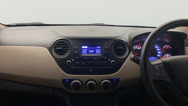 View Hyundai Xcent Image 34 Used Hyundai Xcent Image 34