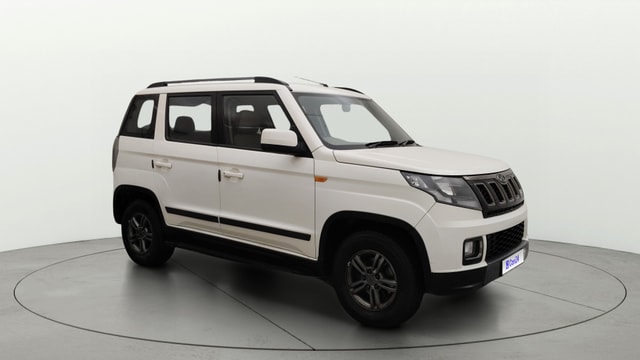 View Mahindra TUV300 Image 36 Used Mahindra TUV300 Image 36
