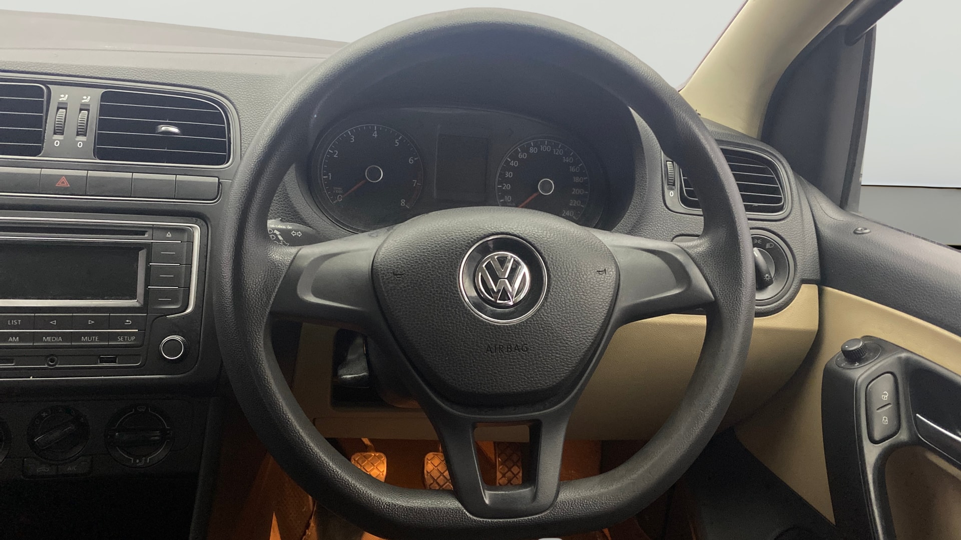Used 2016 Volkswagen Ameo Used 2016 Volkswagen Ameo