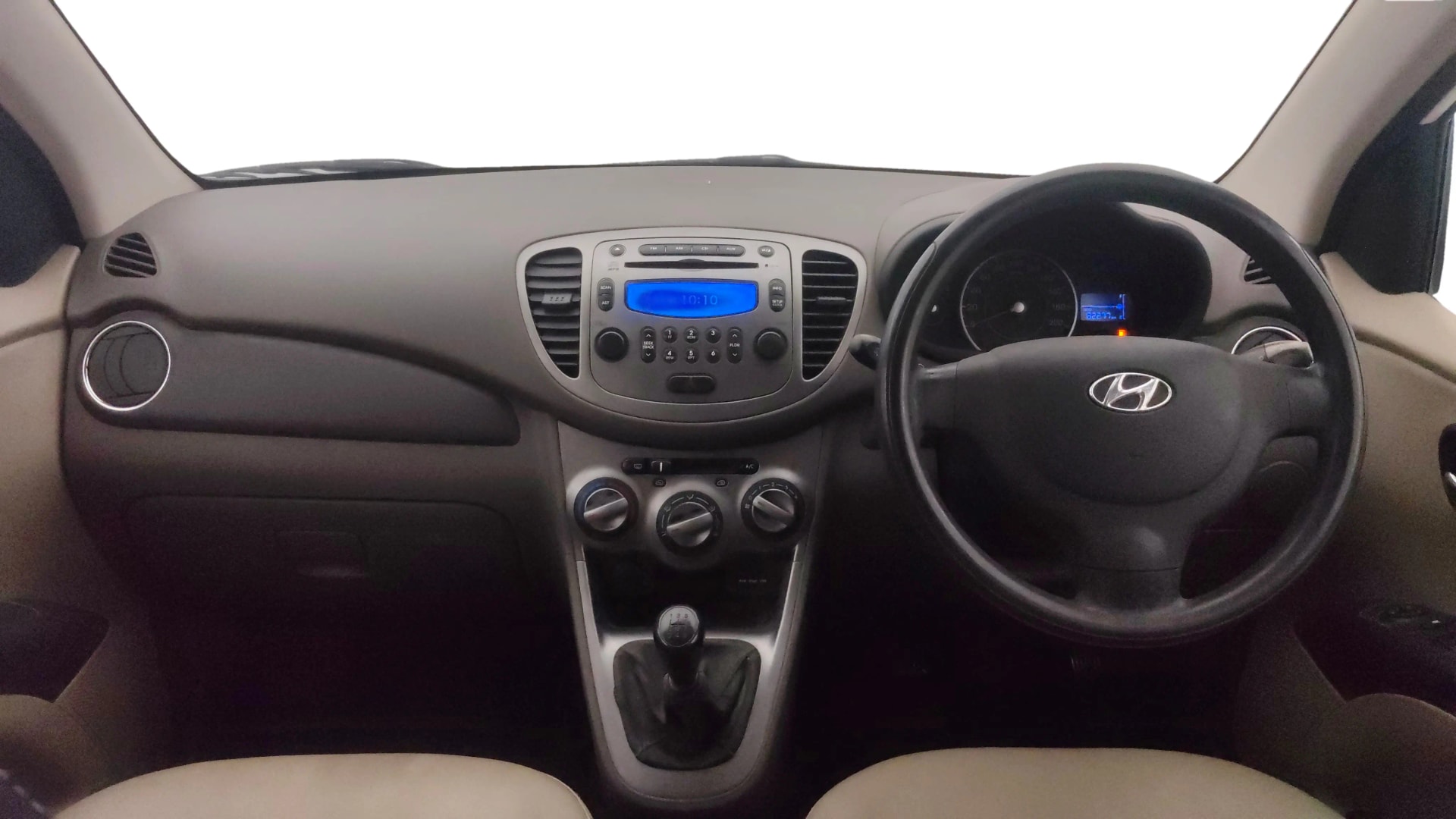 View 2013 Hyundai i10 1.2 Sportz MT Image 15 Used 2013 Hyundai i10 1.2 Sportz MT Image 15