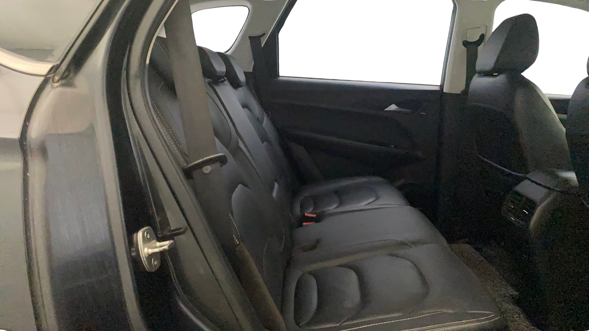 View 2020 MG Hector Sharp Diesel Image 38 Used 2020 MG Hector Sharp Diesel Image 38