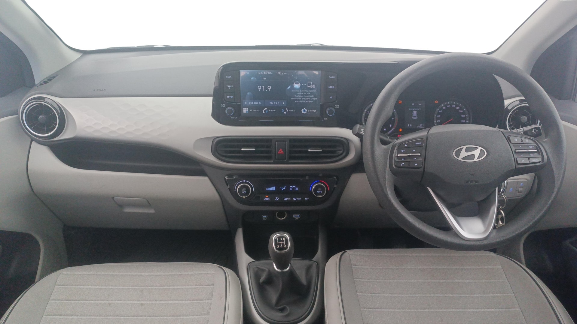 View 2023 Hyundai Grand i10 Nios Sportz Petrol Image 16 Used 2023 Hyundai Grand i10 Nios Sportz Petrol Image 16