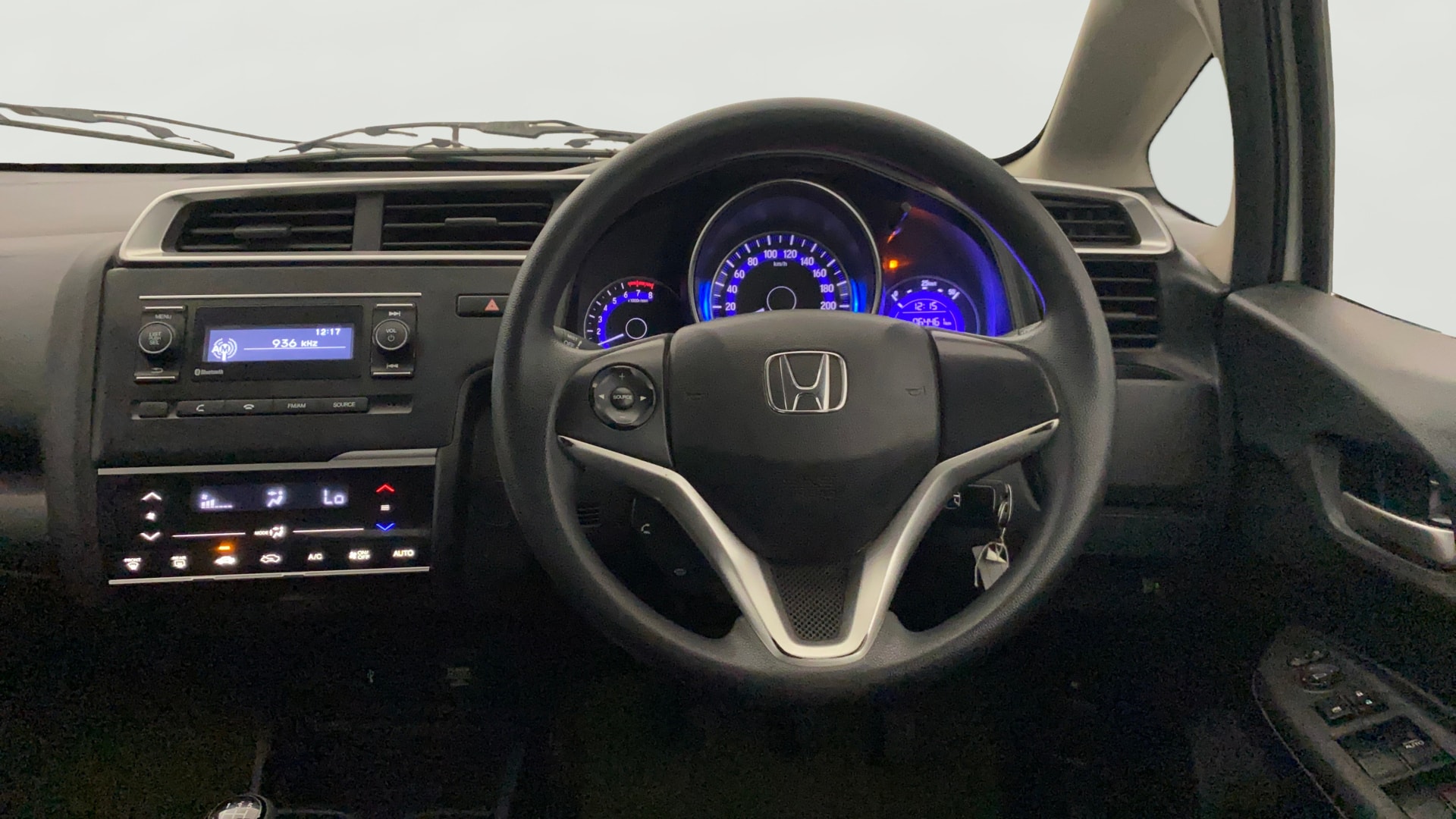 View 2019 Honda WR-V S MT Diesel Edge Edition Image 20 Used 2019 Honda WR-V S MT Diesel Edge Edition Image 20