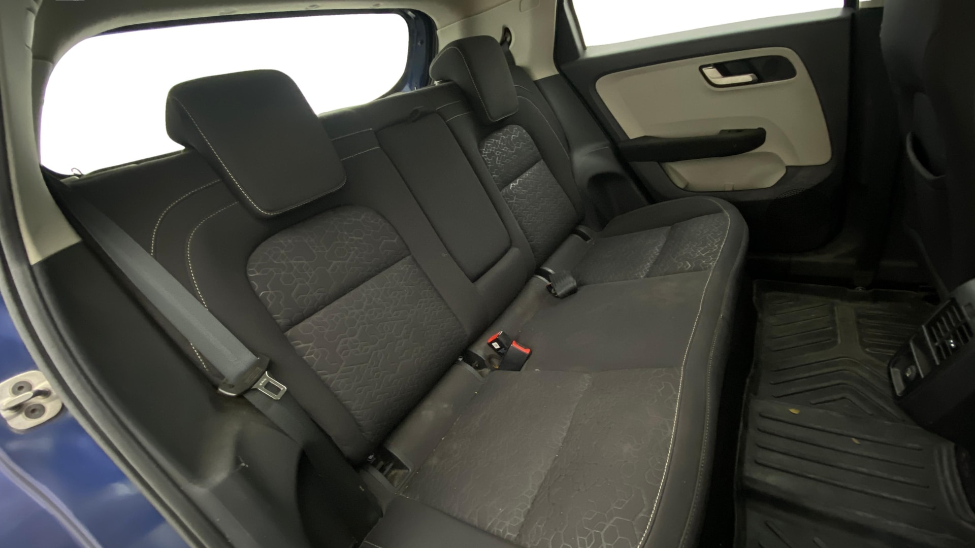 View 2023 Tata Altroz XZ Petrol Image 30 Used 2023 Tata Altroz XZ Petrol Image 30