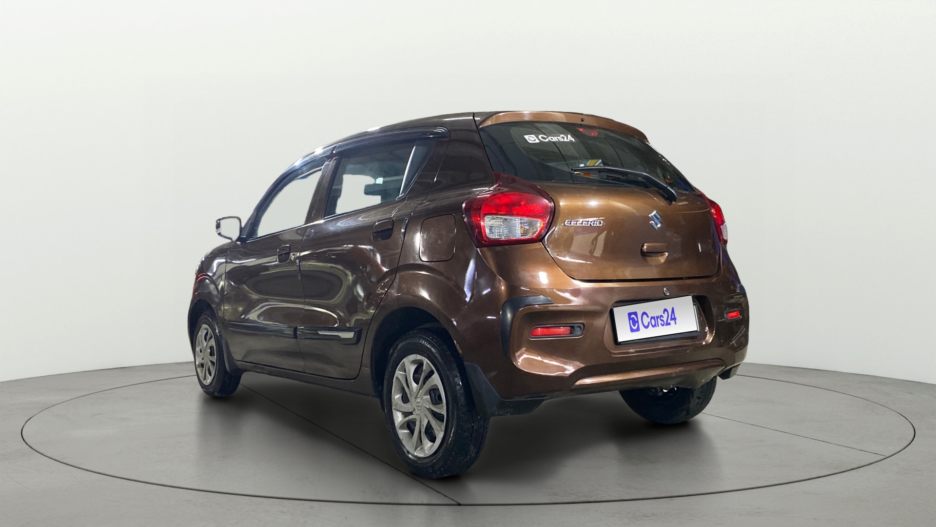 View 2022 Maruti Suzuki 1000 Base Variant Image 2 Used 2022 Maruti Suzuki 1000 Base Variant Image 2