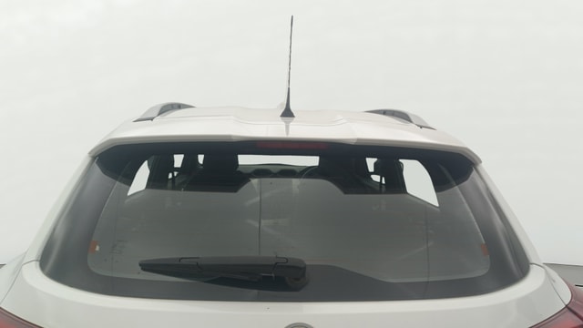 View Nissan Magnite Image 4 Used Nissan Magnite Image 4
