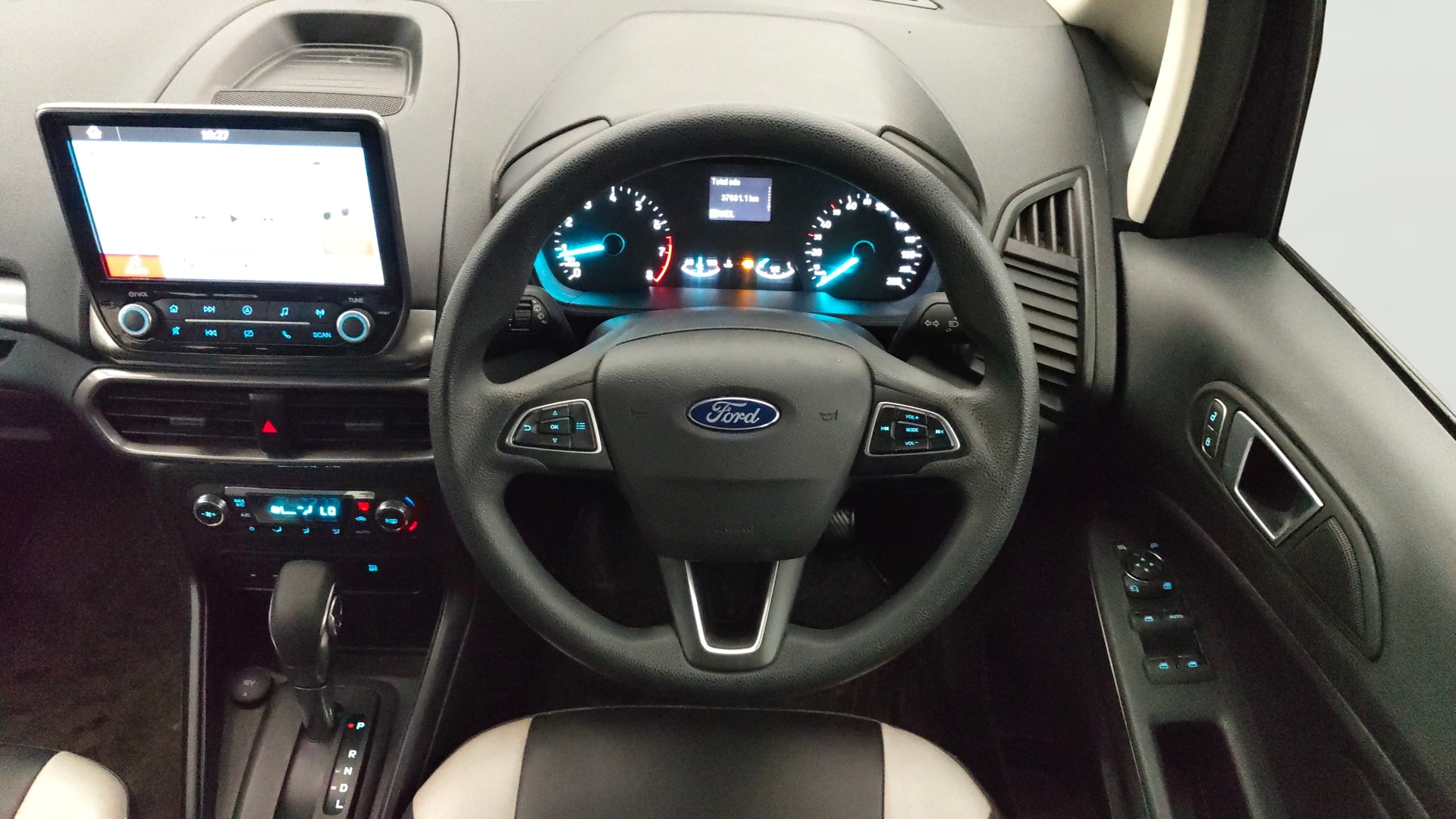 View 2018 Ford EcoSport 1.5 TDCi Diesel Ambiente BS IV Image 20 Used 2018 Ford EcoSport 1.5 TDCi Diesel Ambiente BS IV Image 20