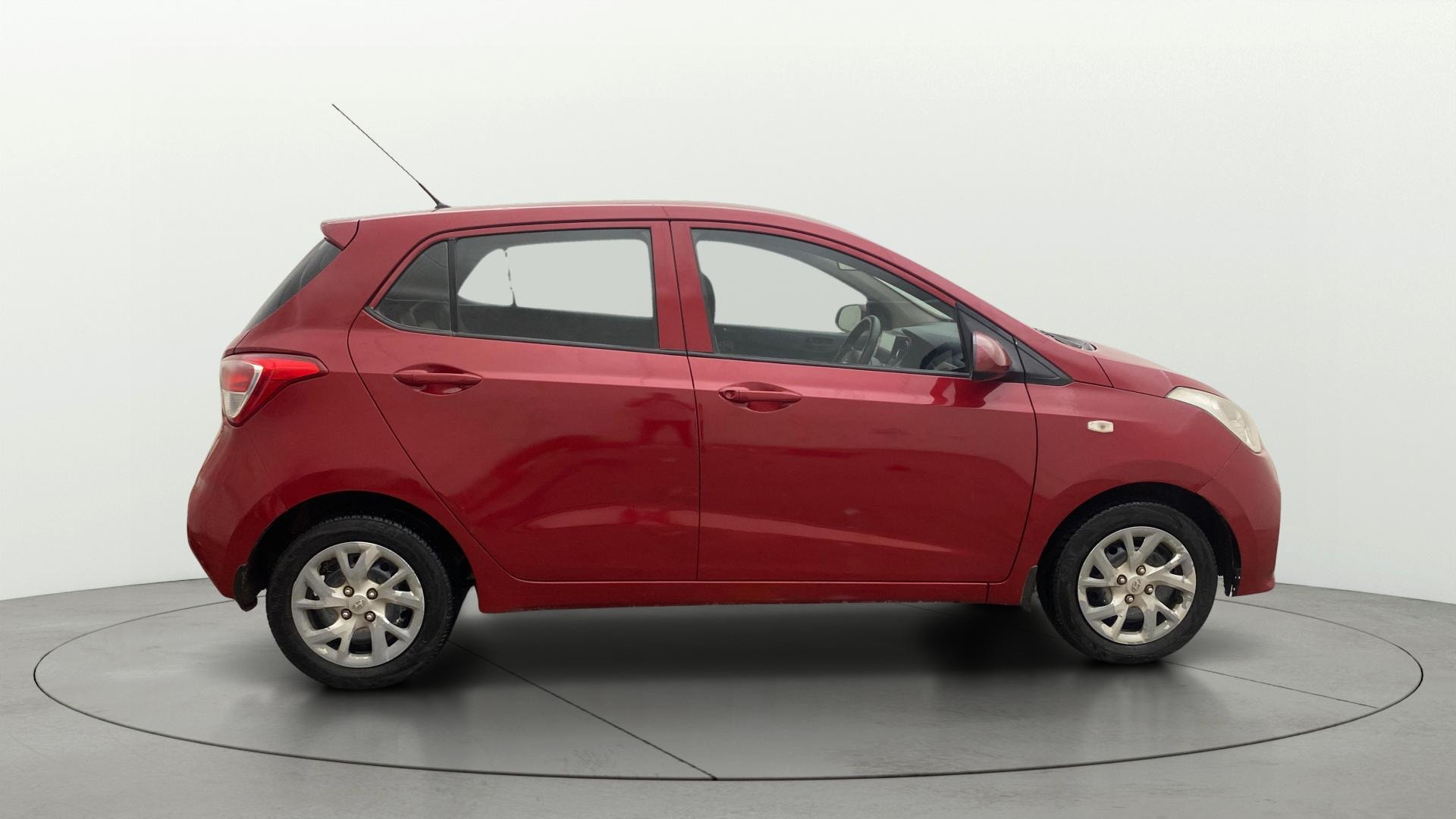 View 2017 Hyundai Grand i10 Magna 1.2 Kappa VTVT Image 8 Used 2017 Hyundai Grand i10 Magna 1.2 Kappa VTVT Image 8
