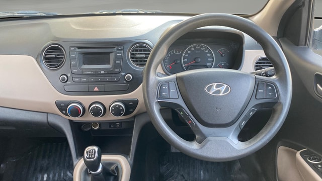 View Hyundai Grand i10 Image 20 Used Hyundai Grand i10 Image 20