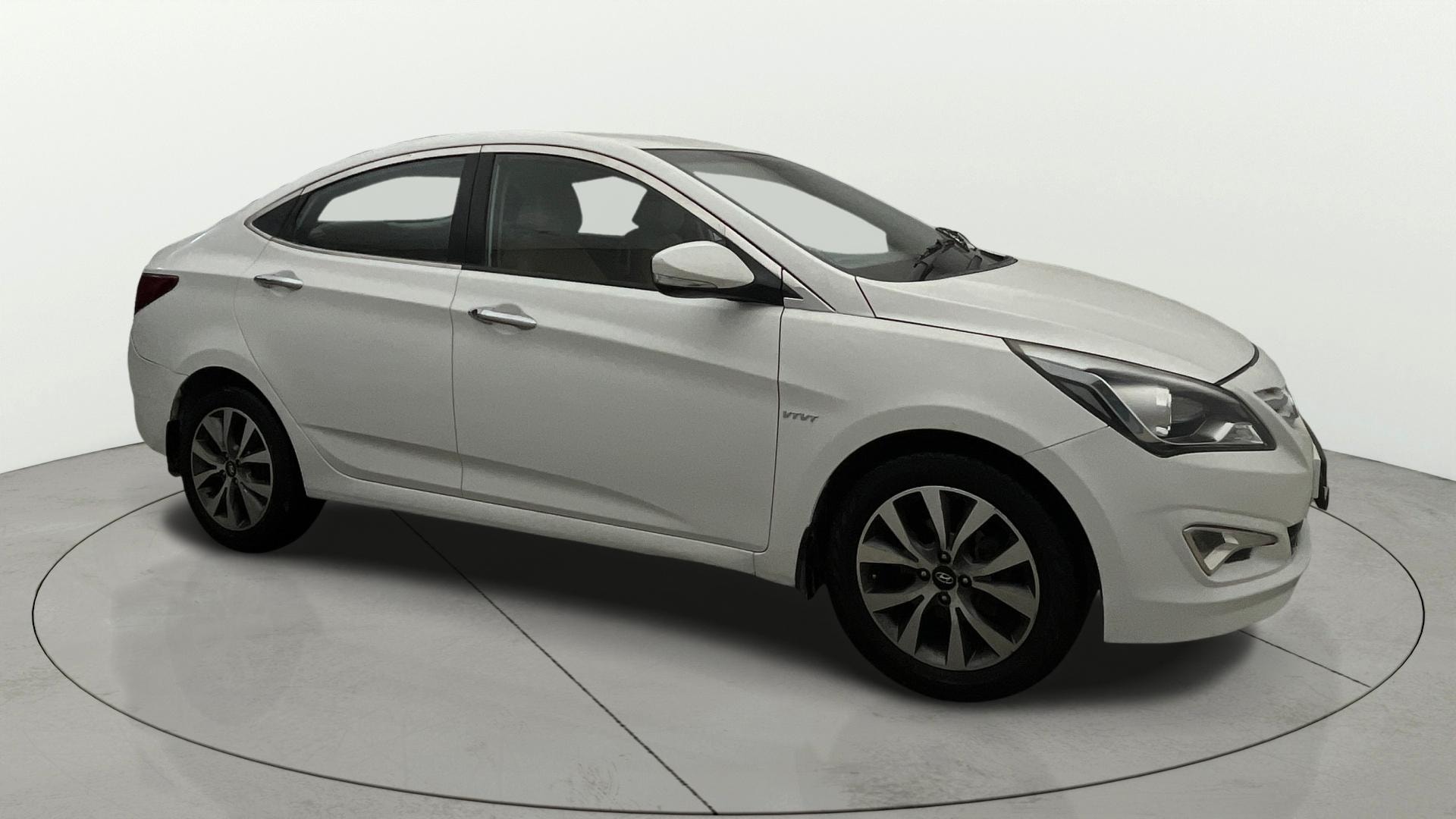 View 2016 Hyundai Verna 1.6 VTVT SX Image 21 Used 2016 Hyundai Verna 1.6 VTVT SX Image 21