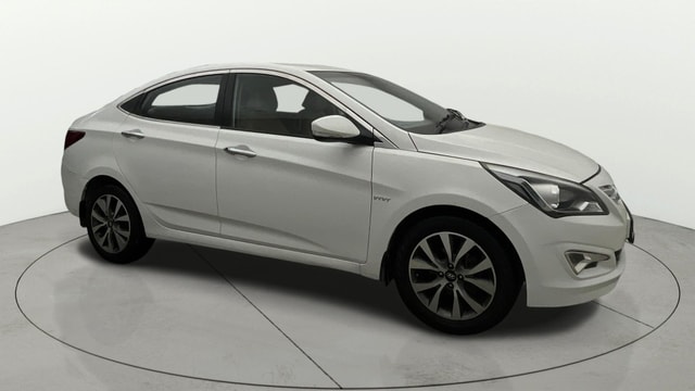 View Hyundai Verna Image 21 Used Hyundai Verna Image 21