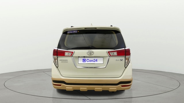 View Toyota Innova Crysta Image 40 Used Toyota Innova Crysta Image 40