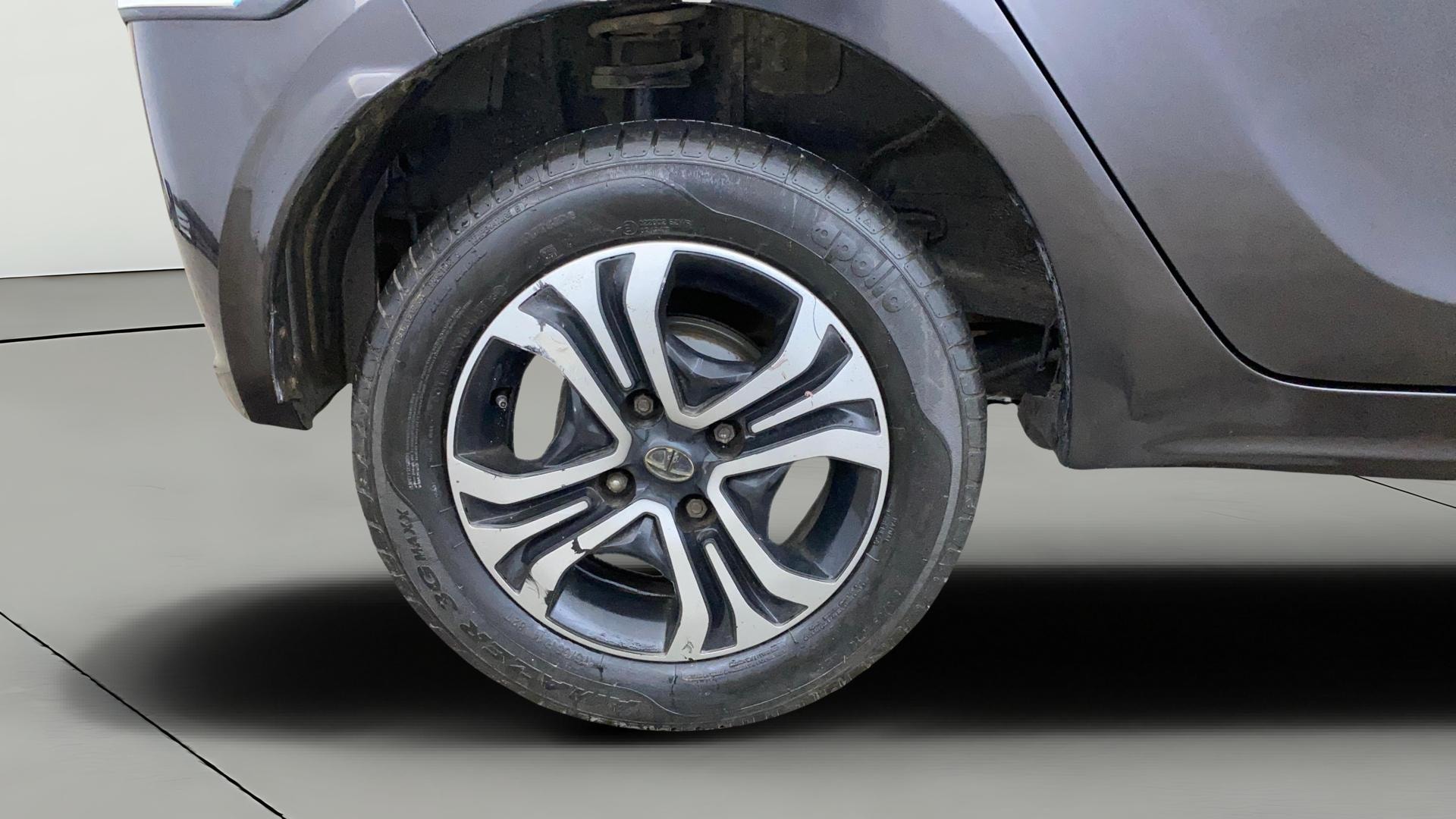Used 2024 Tata Tiago Used 2024 Tata Tiago