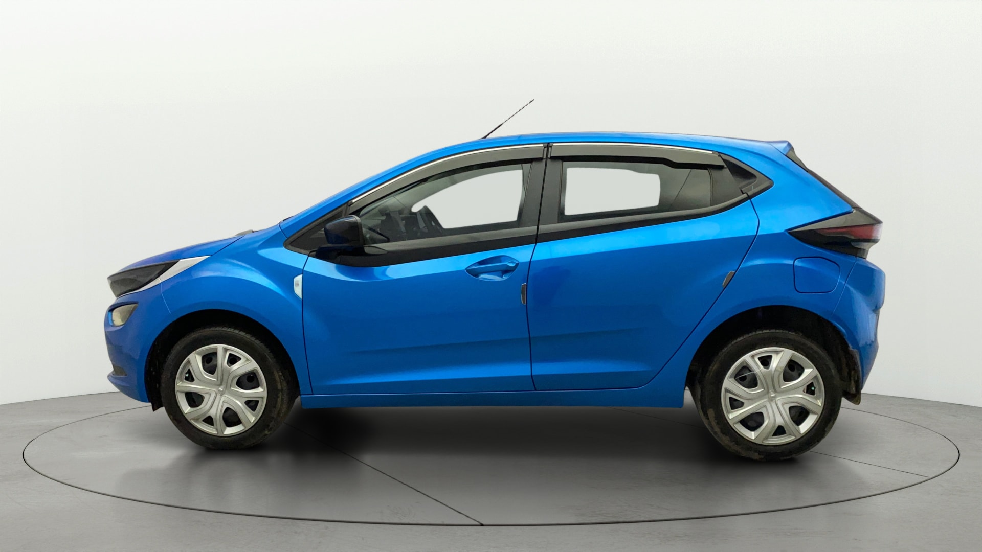 View 2021 Tata Altroz XM Plus Petrol Image 5 Used 2021 Tata Altroz XM Plus Petrol Image 5