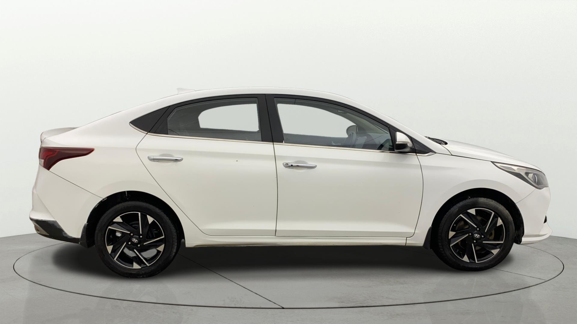 Used 2021 Hyundai Verna Used 2021 Hyundai Verna