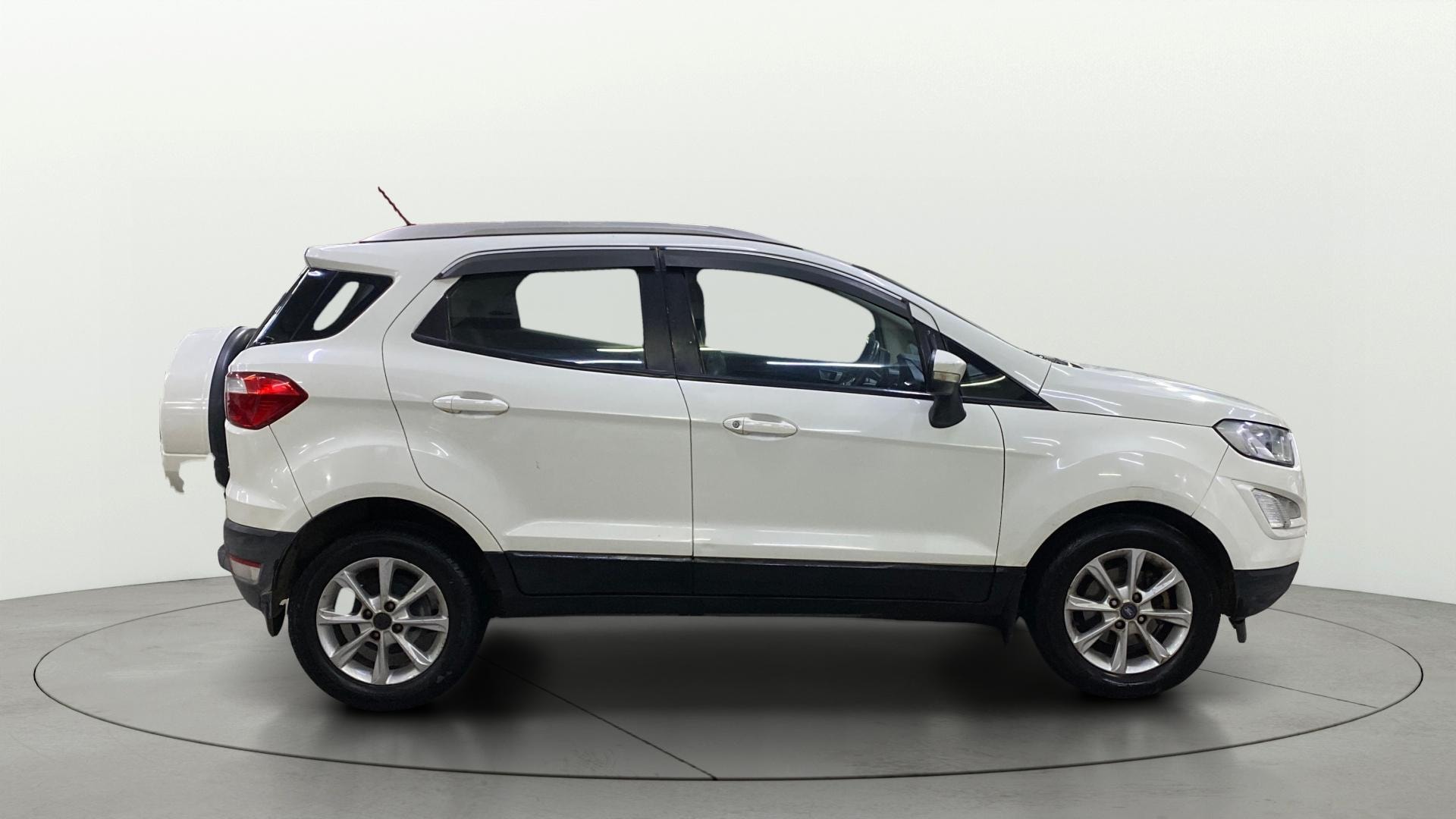 View 2019 Ford EcoSport 1.5 TDCi Diesel Ambiente BS IV Image 29 Used 2019 Ford EcoSport 1.5 TDCi Diesel Ambiente BS IV Image 29