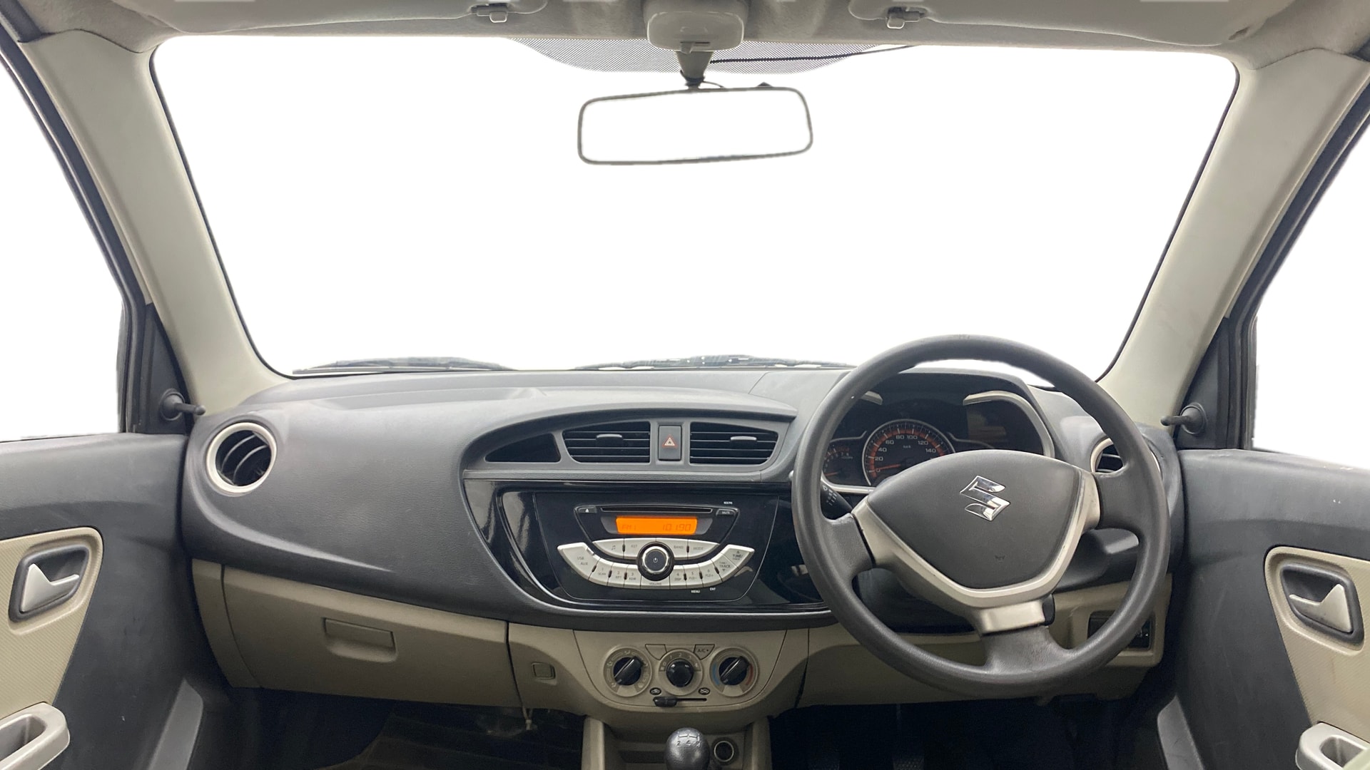 View 2016 Maruti Suzuki Alto K10 LX Image 15 Used 2016 Maruti Suzuki Alto K10 LX Image 15