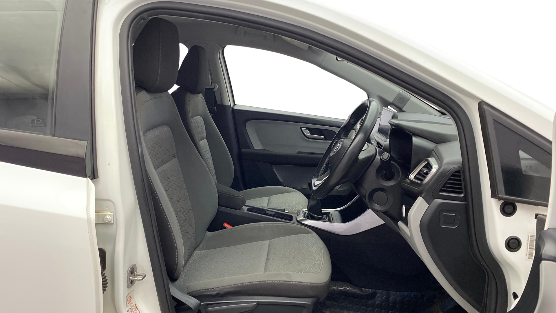 View 2020 Tata Altroz XZ Petrol Image 18 Used 2020 Tata Altroz XZ Petrol Image 18