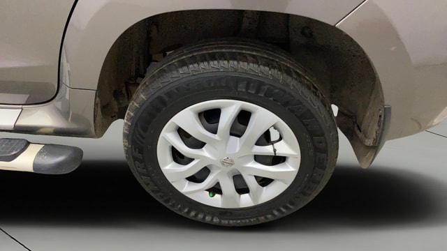 View Nissan Terrano Image 11 Used Nissan Terrano Image 11