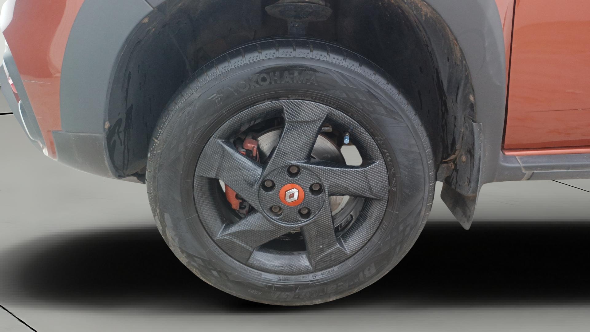 View 2020 Renault Duster 1.3L Turbo Petrol RXE Image 33 Used 2020 Renault Duster 1.3L Turbo Petrol RXE Image 33