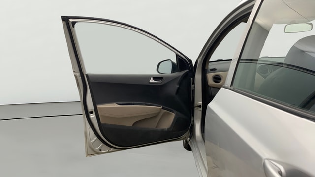 View Hyundai Grand i10 Image 31 Used Hyundai Grand i10 Image 31