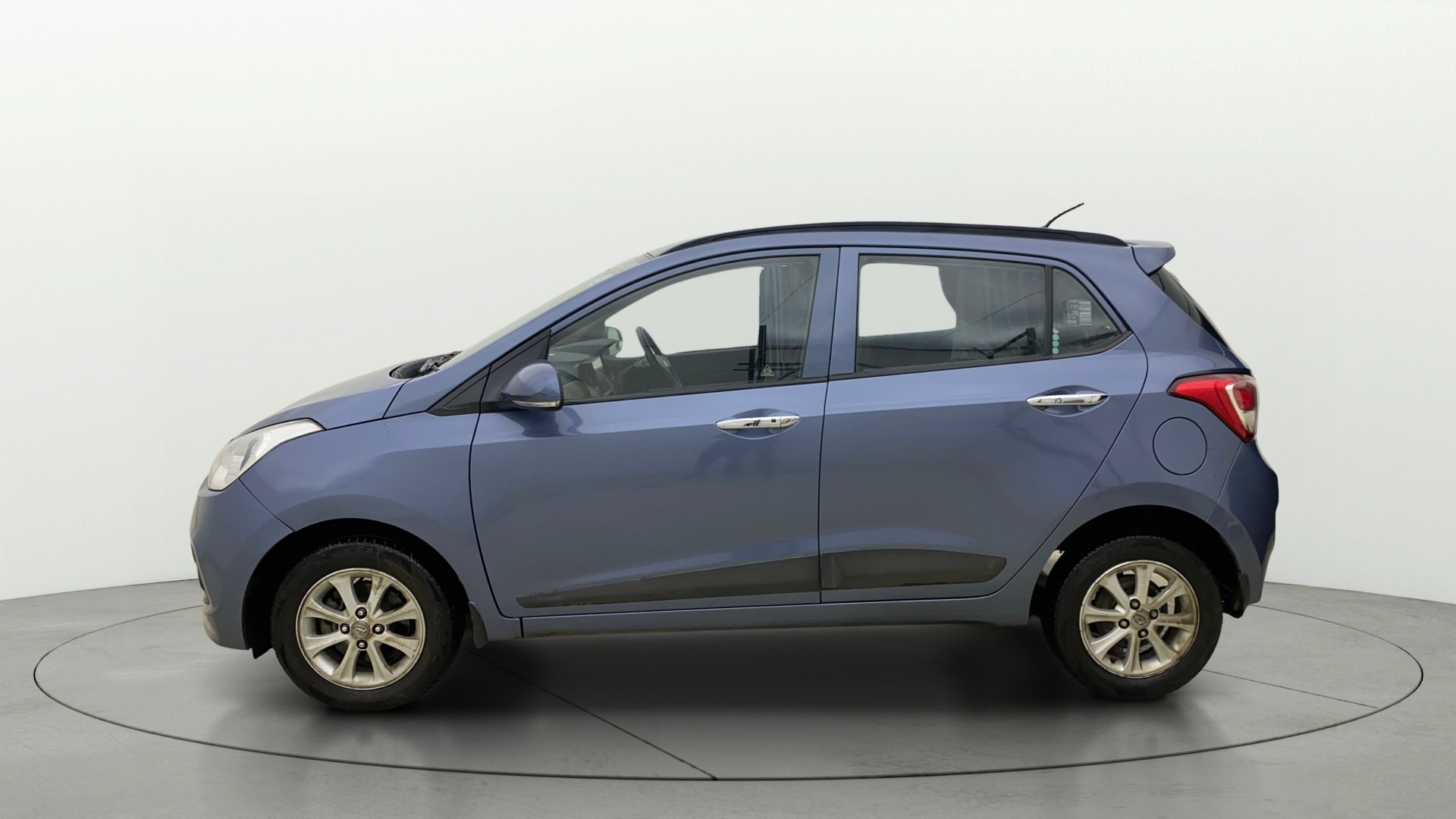 View 2014 Hyundai Grand i10 1.1 Asta Diesel Image 5 Used 2014 Hyundai Grand i10 1.1 Asta Diesel Image 5