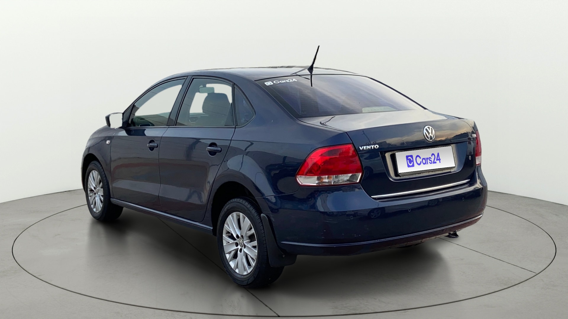 View 2015 Volkswagen Vento 1.2 L TSI Comfortline Petrol AT Image 2 Used 2015 Volkswagen Vento 1.2 L TSI Comfortline Petrol AT Image 2
