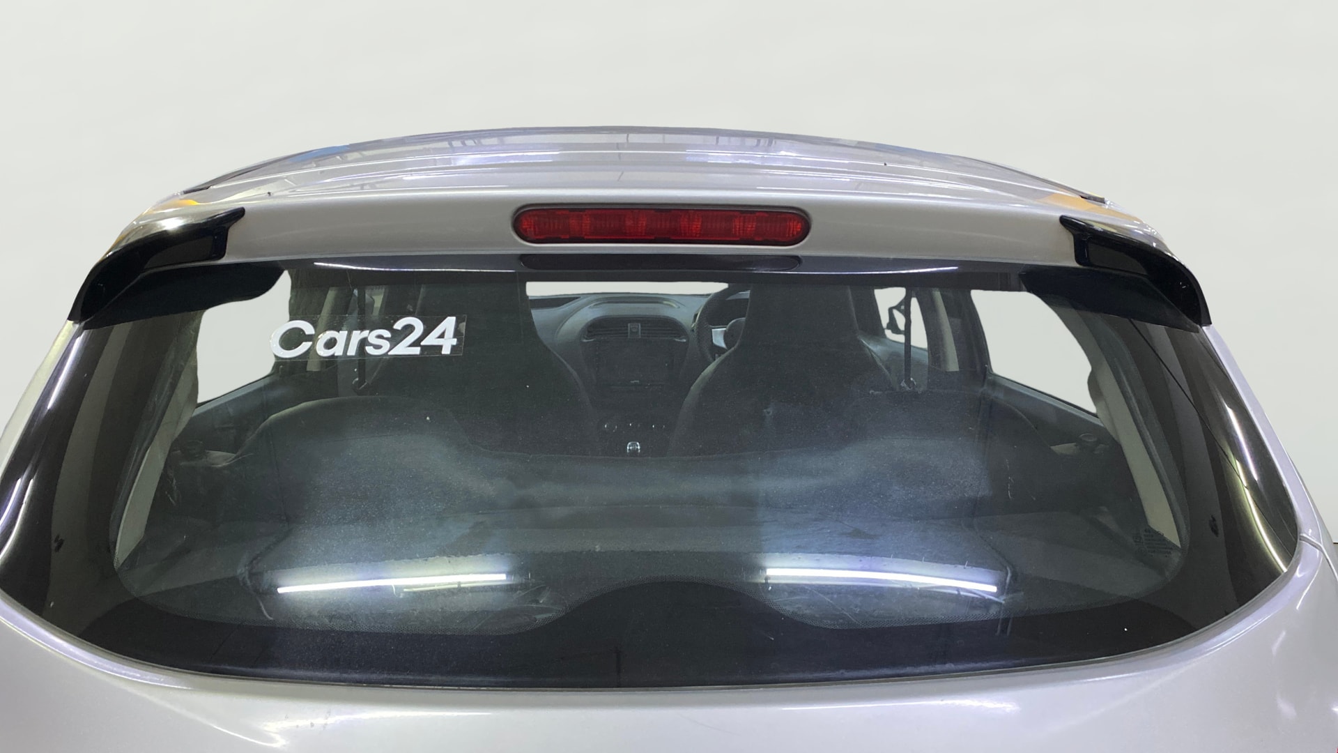 View 2016 Tata Tiago Revotorq XB Image 4 Used 2016 Tata Tiago Revotorq XB Image 4