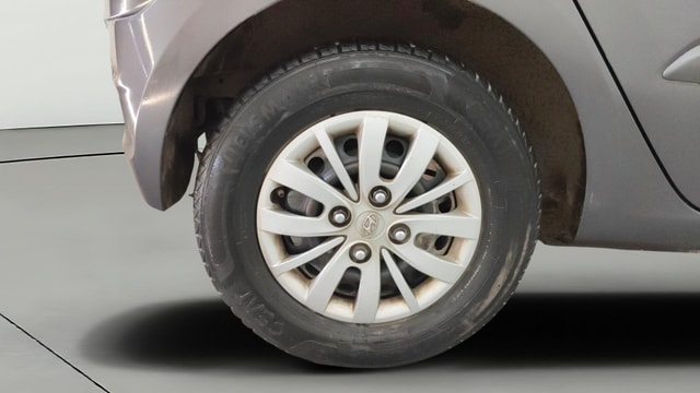 View Hyundai i10 Image 32 Used Hyundai i10 Image 32