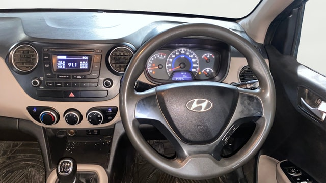 View Hyundai Grand i10 Image 20 Used Hyundai Grand i10 Image 20
