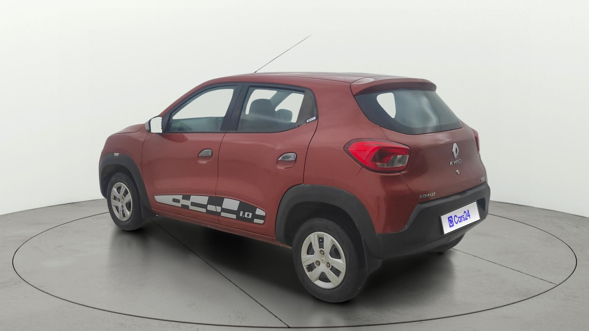 View 2018 Renault Kwid RXL 1.0 AMT BS IV Image 2 Used 2018 Renault Kwid RXL 1.0 AMT BS IV Image 2