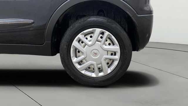 View Mahindra XUV300 Image 11 Used Mahindra XUV300 Image 11