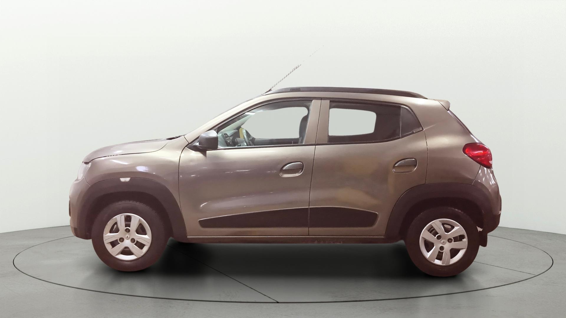 View 2019 Renault Kwid RXL 1.0 BS IV Image 5 Used 2019 Renault Kwid RXL 1.0 BS IV Image 5