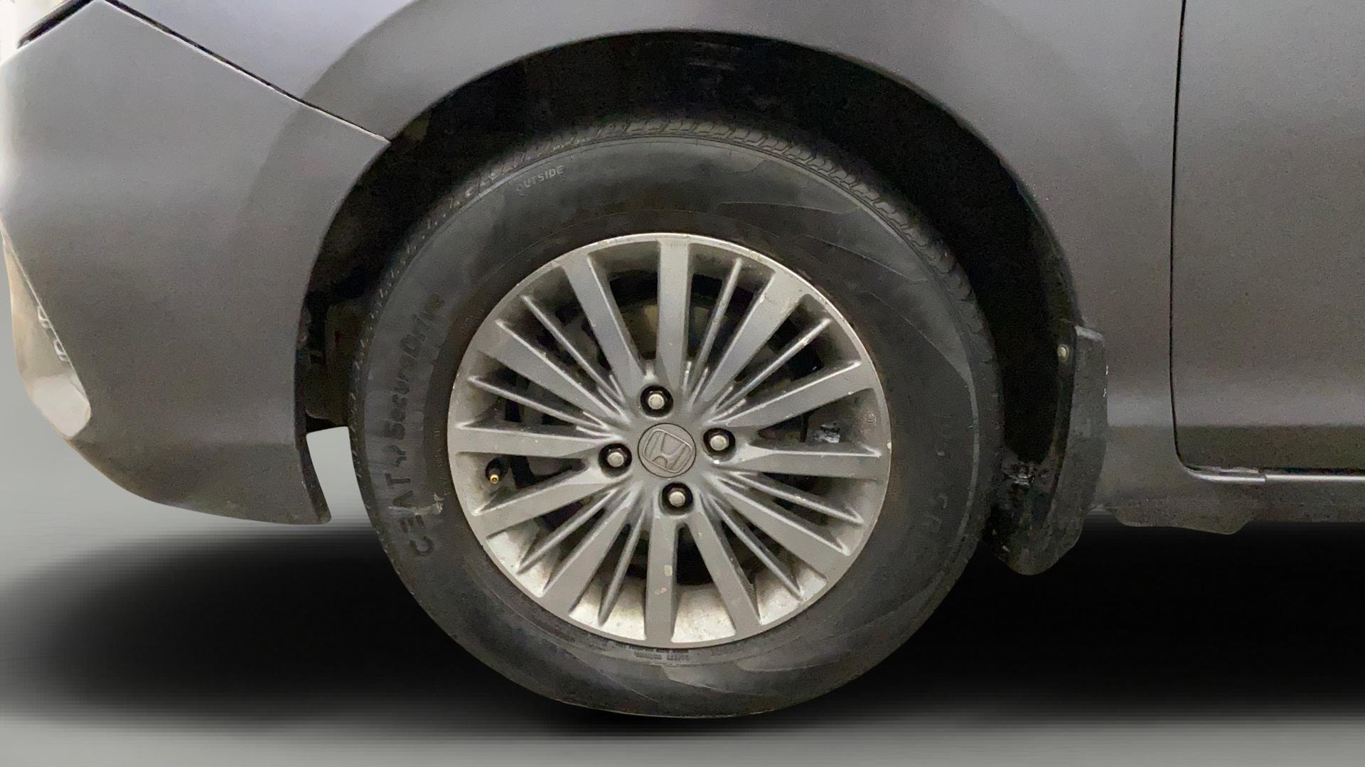 View 2020 Honda City ZX MT Diesel Anniversary Edition Image 29 Used 2020 Honda City ZX MT Diesel Anniversary Edition Image 29