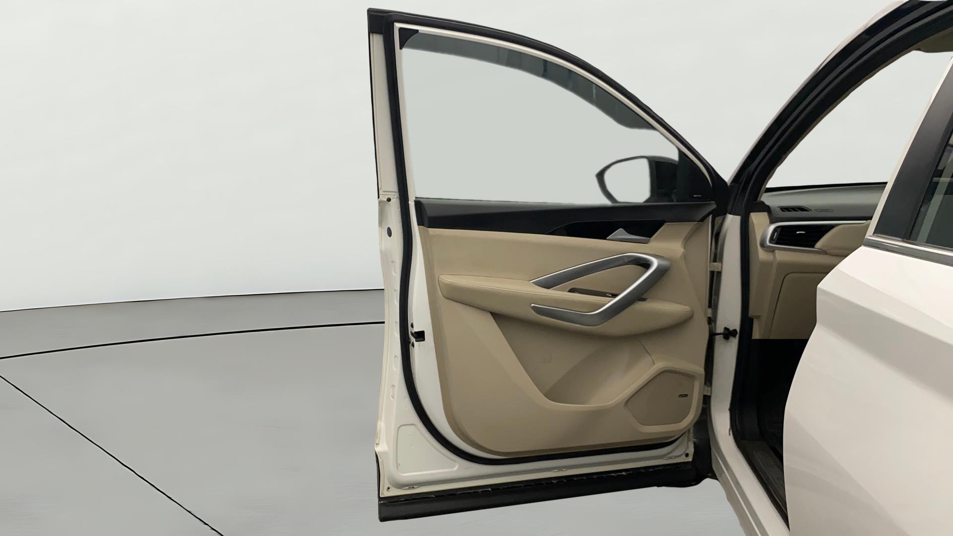 View 2021 MG Hector Sharp Hybrid BS IV Image 39 Used 2021 MG Hector Sharp Hybrid BS IV Image 39