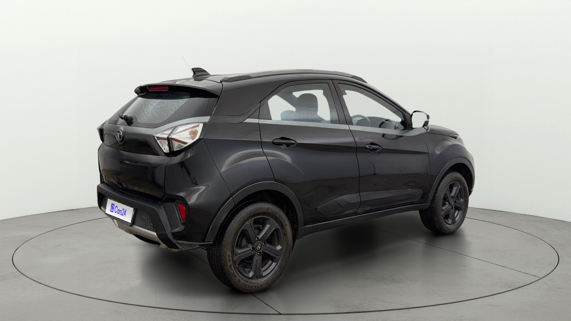 View 2022 Tata Nexon Revotron XE Image 45 Used 2022 Tata Nexon Revotron XE Image 45