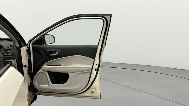 View Jeep Compass Image 47 Used Jeep Compass Image 47