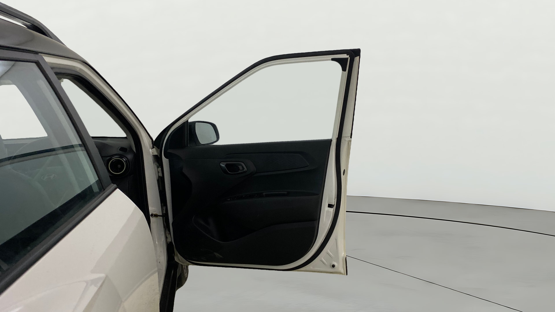 View 2024 Hyundai Exter 1.2 AMT Kappa SX Dual Tone Image 46 Used 2024 Hyundai Exter 1.2 AMT Kappa SX Dual Tone Image 46