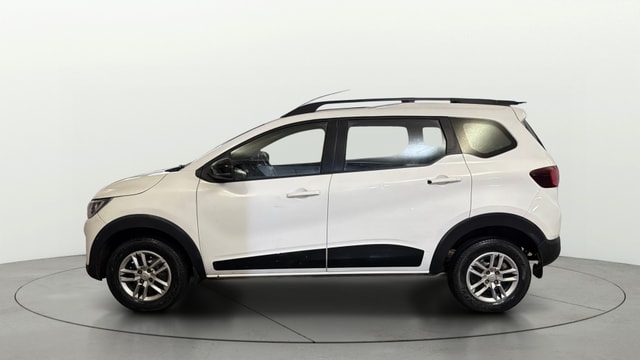 View Renault Triber Image 5 Used Renault Triber Image 5