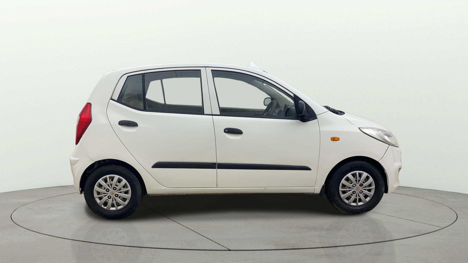View 2014 Hyundai i10 1.1 Magna Image 8 Used 2014 Hyundai i10 1.1 Magna Image 8