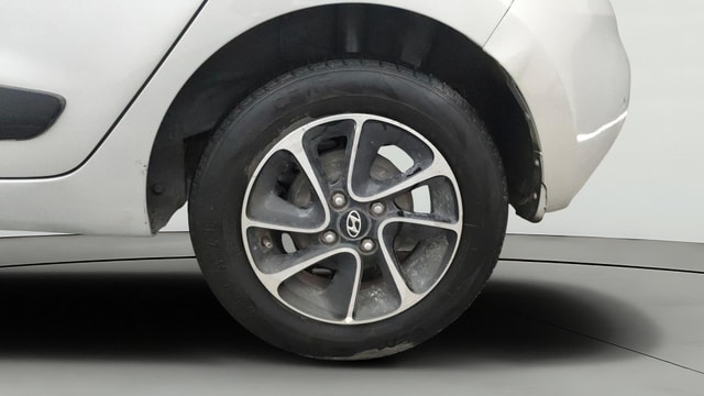 View Hyundai Grand i10 Image 11 Used Hyundai Grand i10 Image 11