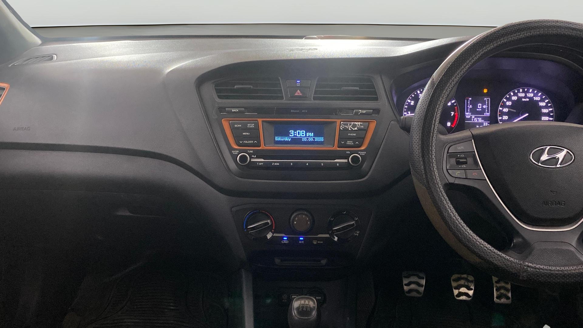 View 2017 Hyundai i20 Active 1.2 S Image 17 Used 2017 Hyundai i20 Active 1.2 S Image 17