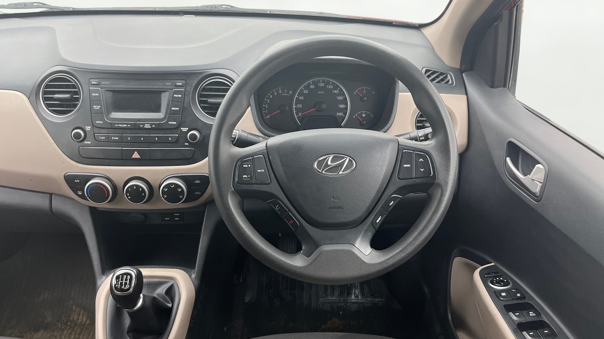 Used 2016 Hyundai Grand i10 Used 2016 Hyundai Grand i10