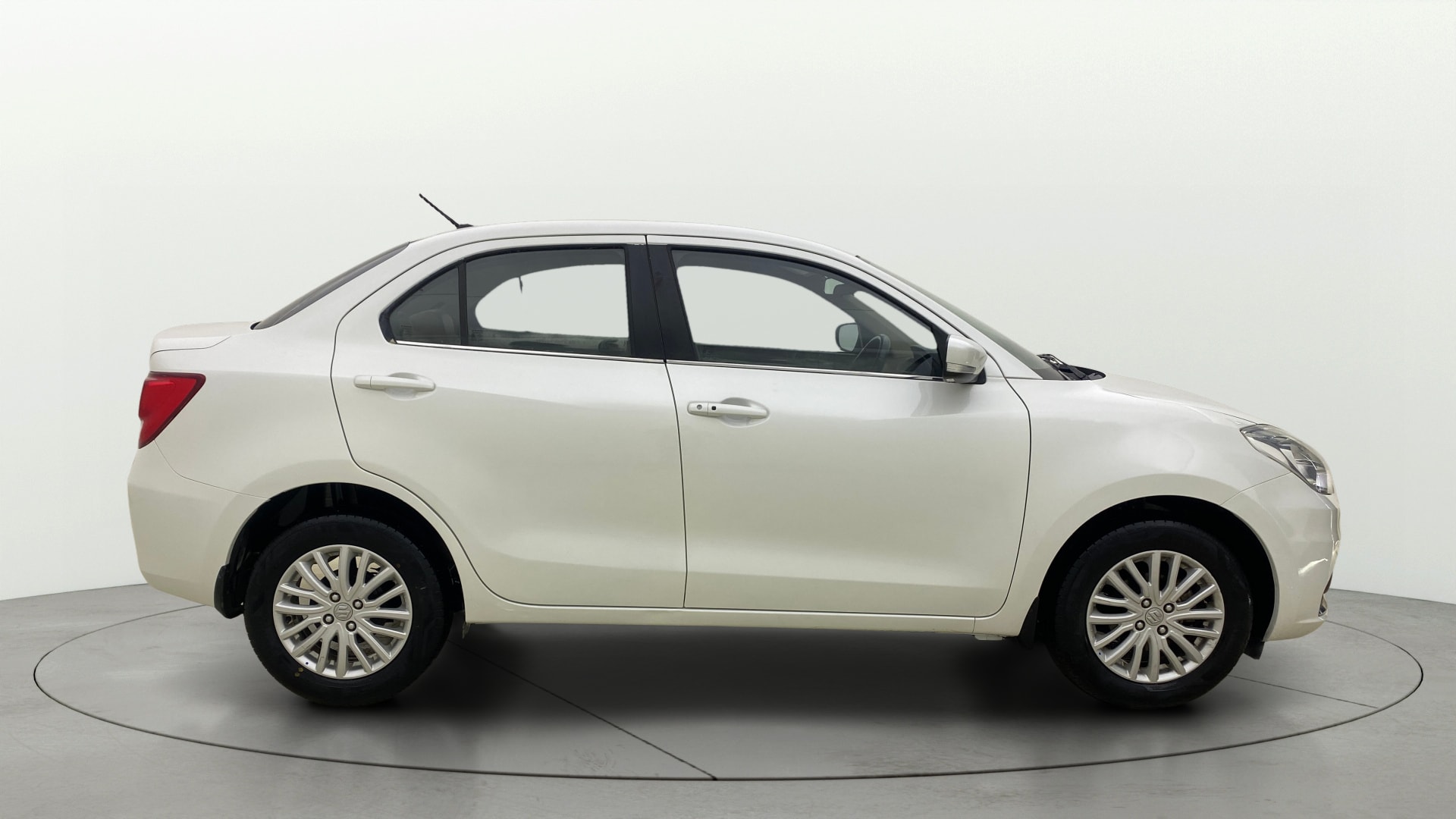 View 2022 Maruti Suzuki 1000 Base Variant Image 8 Used 2022 Maruti Suzuki 1000 Base Variant Image 8